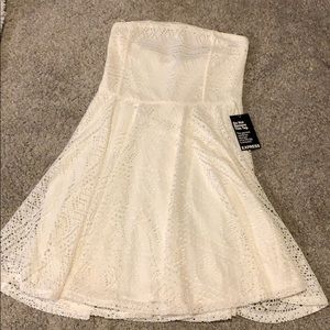 NEW White dress Brand: Express
